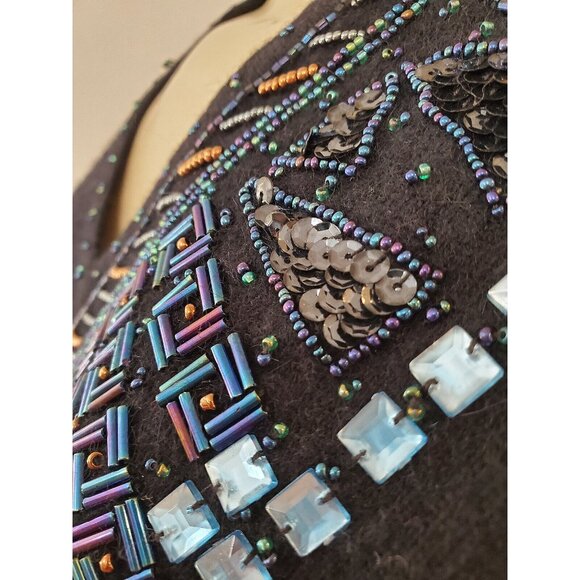 VTG ANNE KLEIN KNITWEAR ANGORA /WOOL MIX embroidery Sweater V Neck SIZE S #462 - Picture 4 of 10